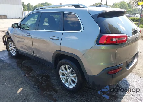 2015 Jeep Cherokee Latitude z USA, uszkodzony, nr VIN 1C4PJLCB7FW620912